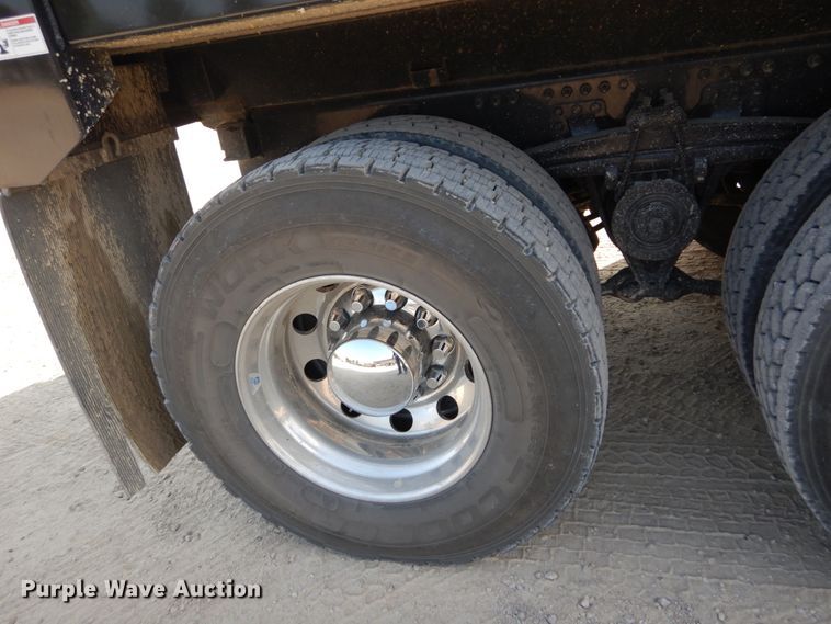 image for item DI1137 2021 Mack Granite  dump truck