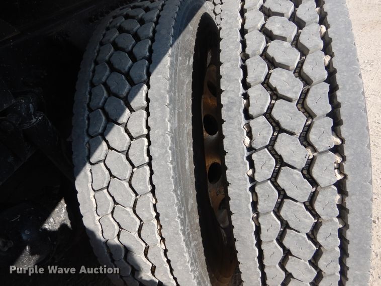 image for item DI1137 2021 Mack Granite  dump truck