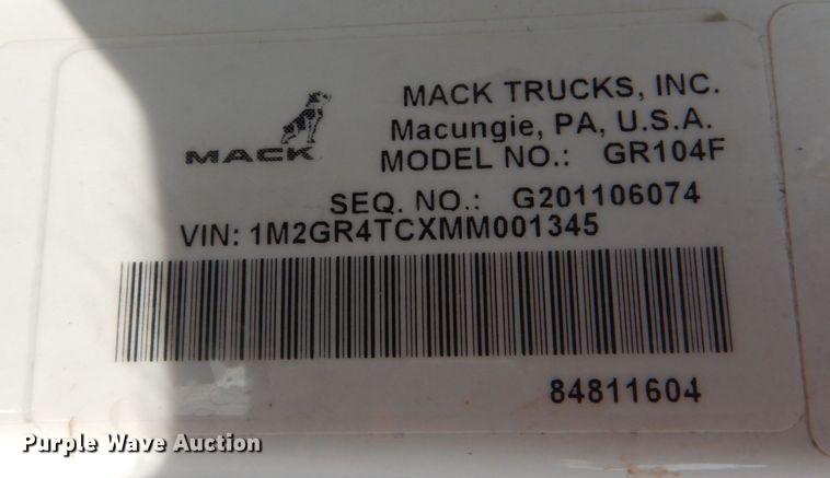 image for item DI1137 2021 Mack Granite  dump truck