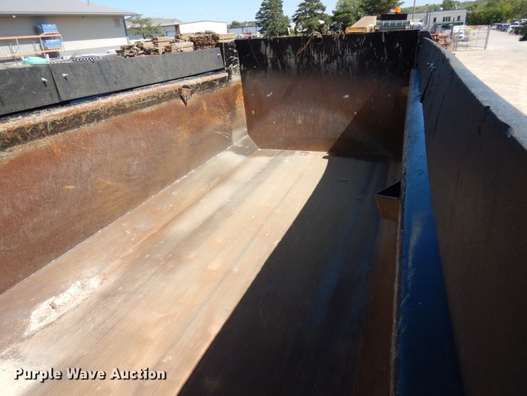 image for item DI1137 2021 Mack Granite  dump truck