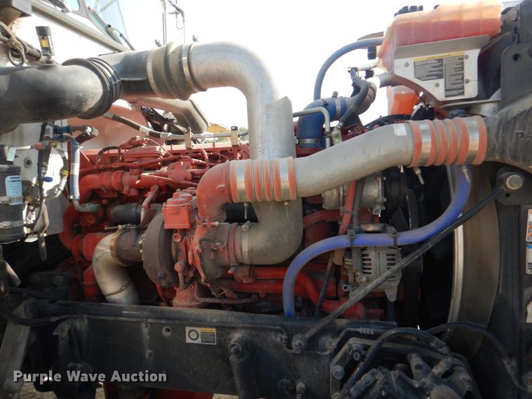 image for item DI1139 2018 Peterbilt 389  semi truck