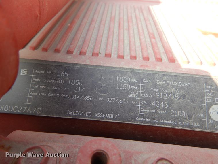 image for item DI1139 2018 Peterbilt 389  semi truck