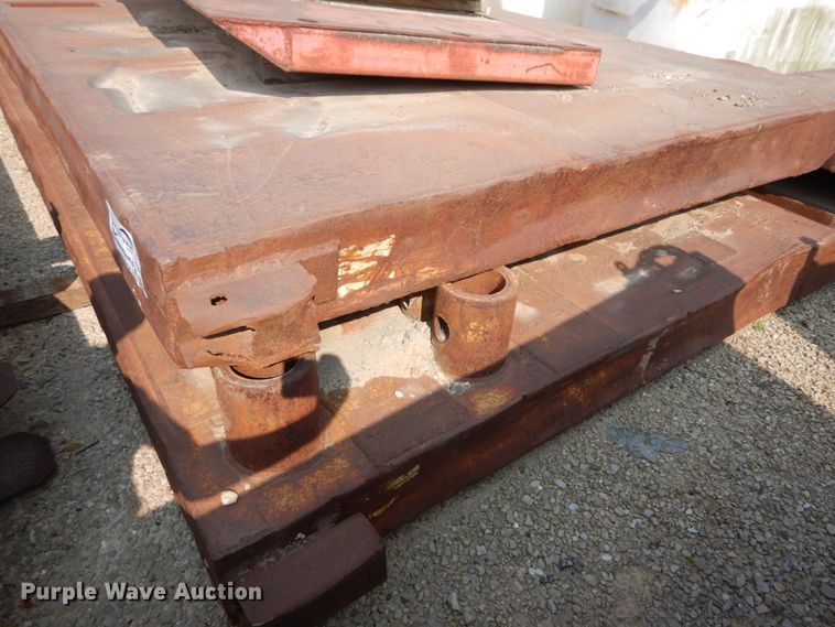 image for item DI1149 Trench box