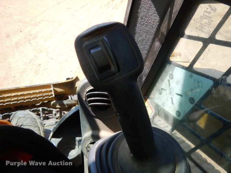 image for item DJ6084 2019 Caterpillar 279D  tracked skid steer loader