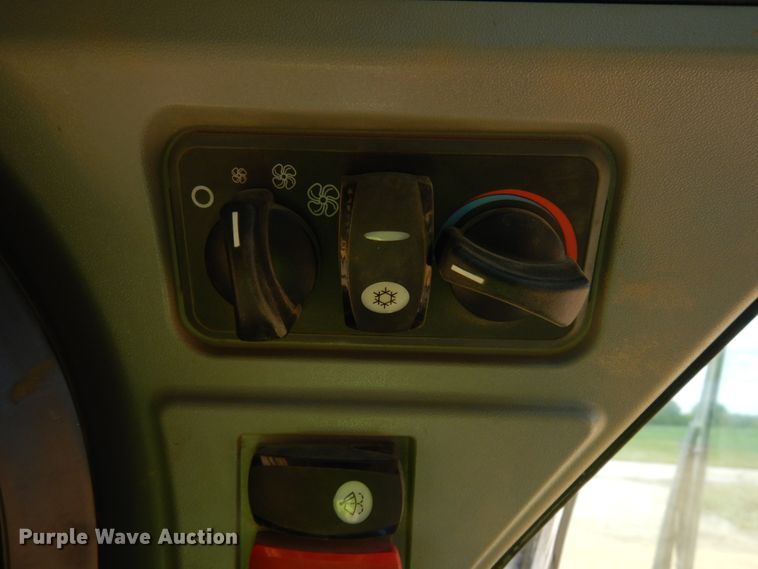 image for item DJ6084 2019 Caterpillar 279D  tracked skid steer loader