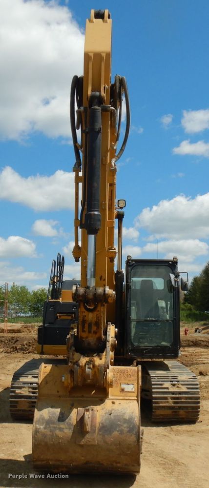 image for item DJ6086 2012 Caterpillar 320E L  excavator