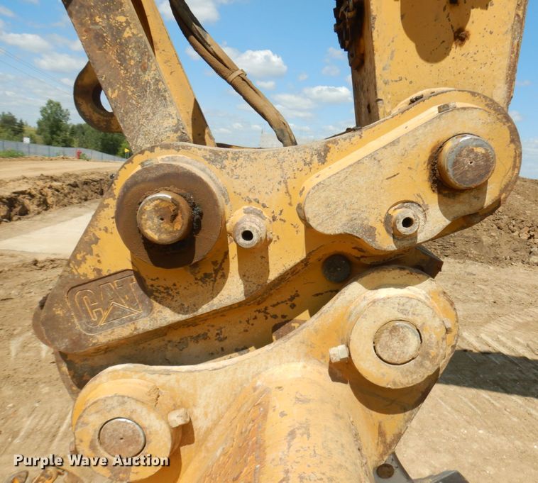 image for item DJ6086 2012 Caterpillar 320E L  excavator