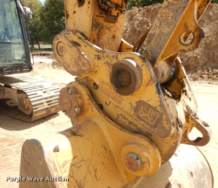 image for item DJ6086 2012 Caterpillar 320E L  excavator