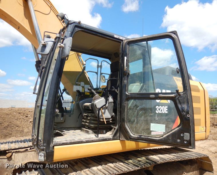 image for item DJ6086 2012 Caterpillar 320E L  excavator