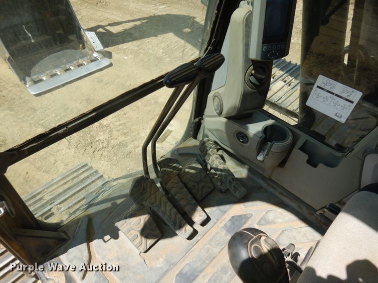 image for item DJ6086 2012 Caterpillar 320E L  excavator