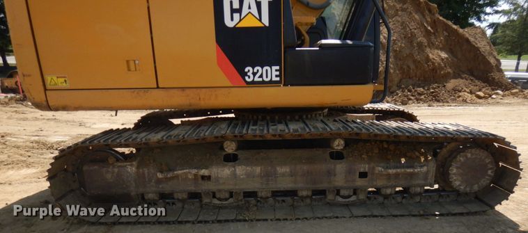 image for item DJ6086 2012 Caterpillar 320E L  excavator