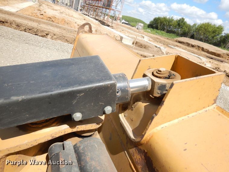 image for item DJ6087 2012 Caterpillar D5K2 LGP  dozer