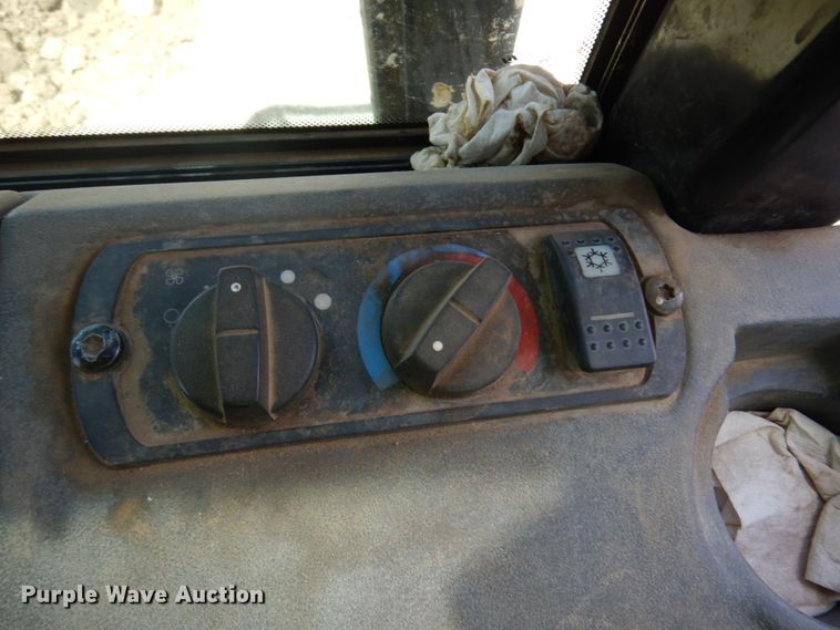 image for item DJ6087 2012 Caterpillar D5K2 LGP  dozer