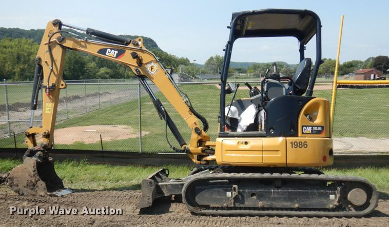 image for item DJ6088 2020 Caterpillar 303.5E2  mini excavator