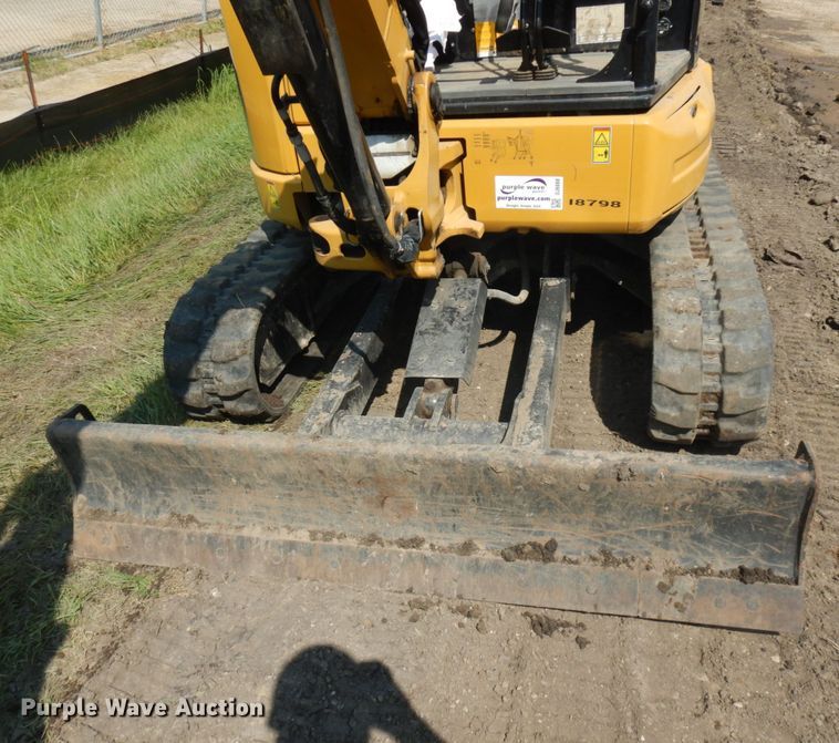 image for item DJ6088 2020 Caterpillar 303.5E2  mini excavator