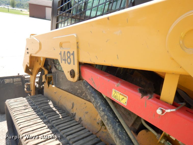 image for item DJ6089 2019 Caterpillar 259D  tracked skid steer loader