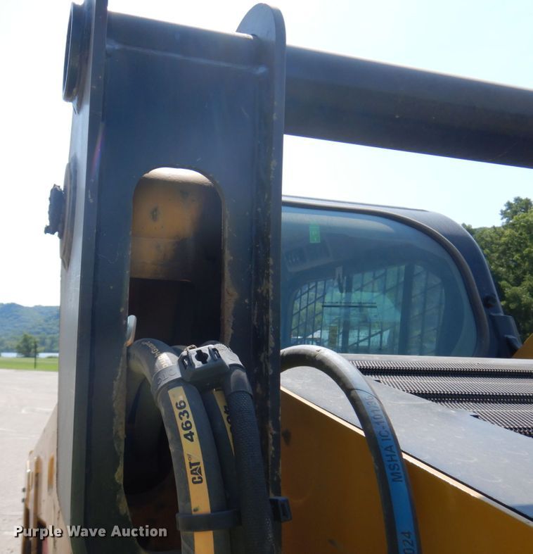 image for item DJ6089 2019 Caterpillar 259D  tracked skid steer loader