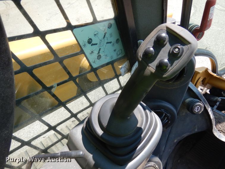 image for item DJ6089 2019 Caterpillar 259D  tracked skid steer loader