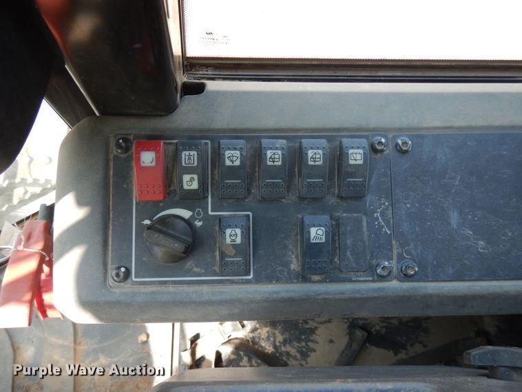 image for item DJ6090 2012 Caterpillar D4K LGP  dozer