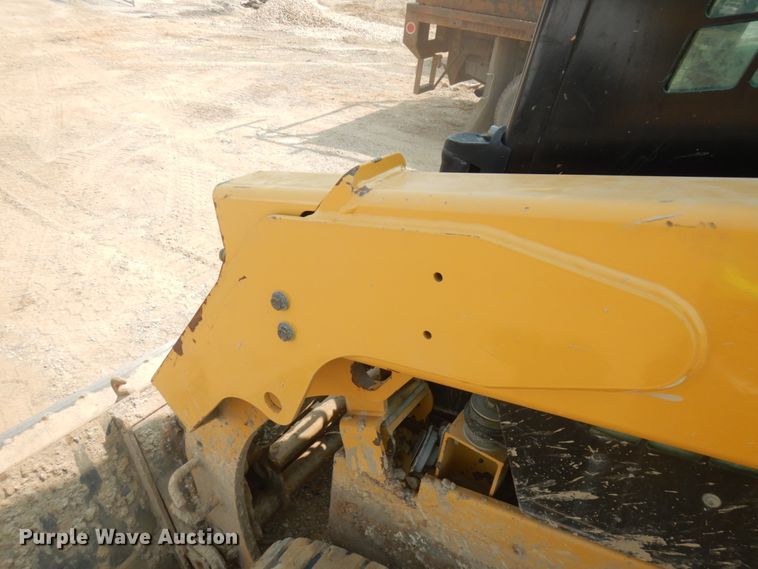 image for item DJ6092 2015 Caterpillar 259D  tracked skid steer loader
