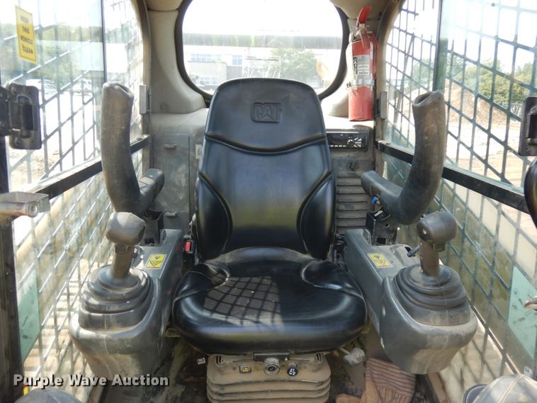 image for item DJ6092 2015 Caterpillar 259D  tracked skid steer loader