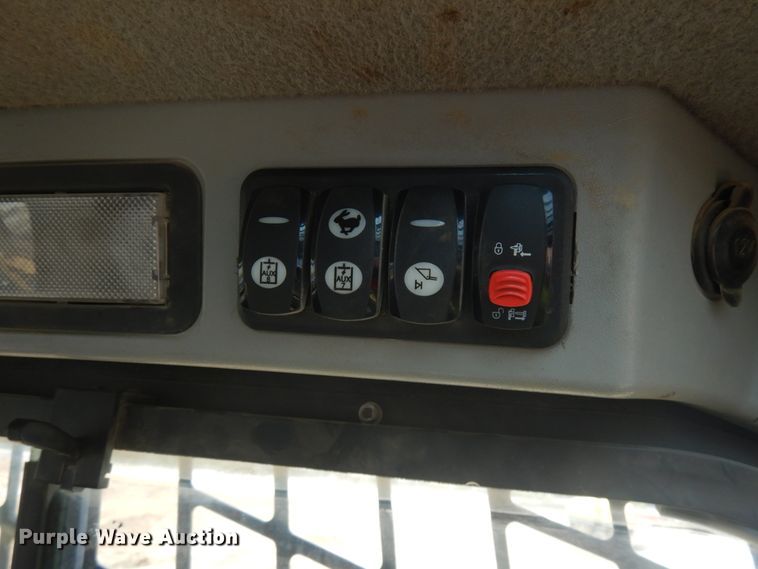 image for item DJ6092 2015 Caterpillar 259D  tracked skid steer loader