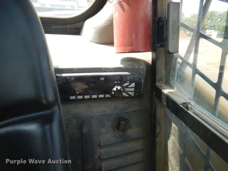 image for item DJ6092 2015 Caterpillar 259D  tracked skid steer loader