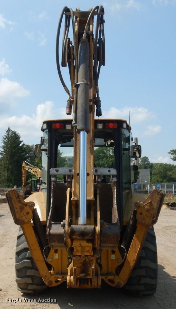 image for item DJ6095 2016 Caterpillar 430F2  backhoe