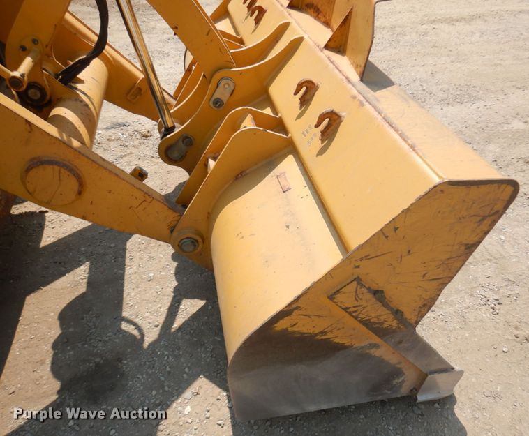 image for item DJ6095 2016 Caterpillar 430F2  backhoe