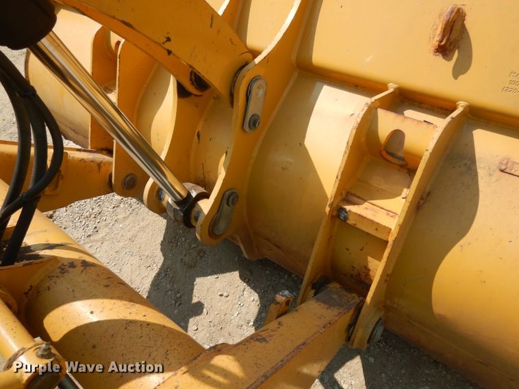 image for item DJ6095 2016 Caterpillar 430F2  backhoe