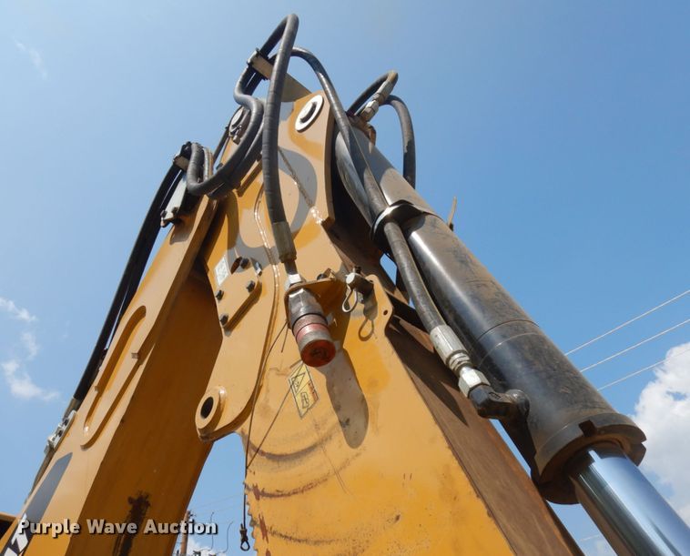 image for item DJ6095 2016 Caterpillar 430F2  backhoe