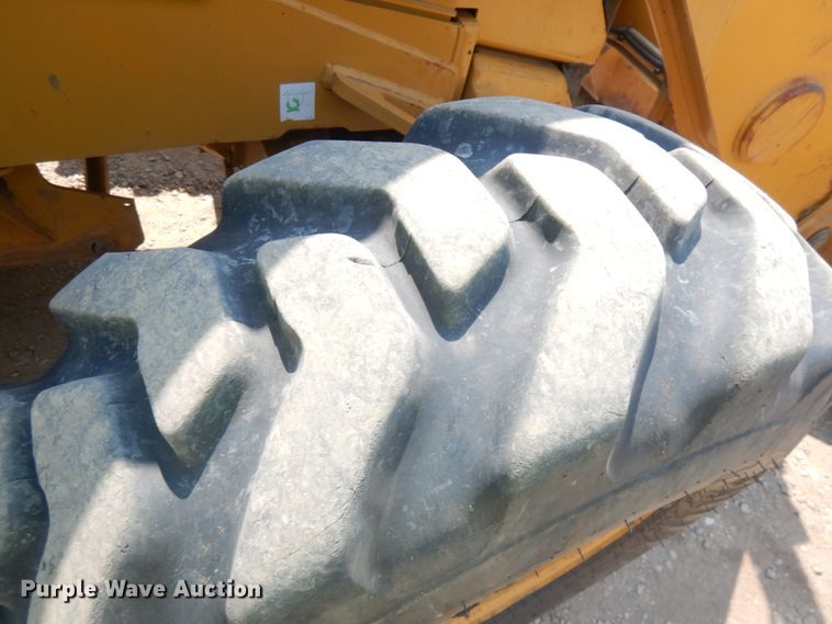 image for item DJ6095 2016 Caterpillar 430F2  backhoe