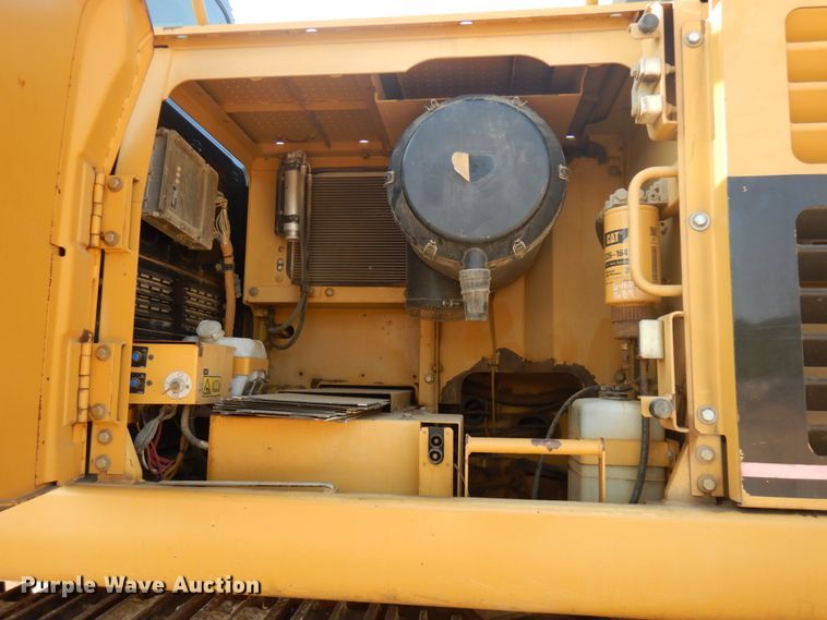 image for item DJ6098 2005 Caterpillar 345C L  excavator