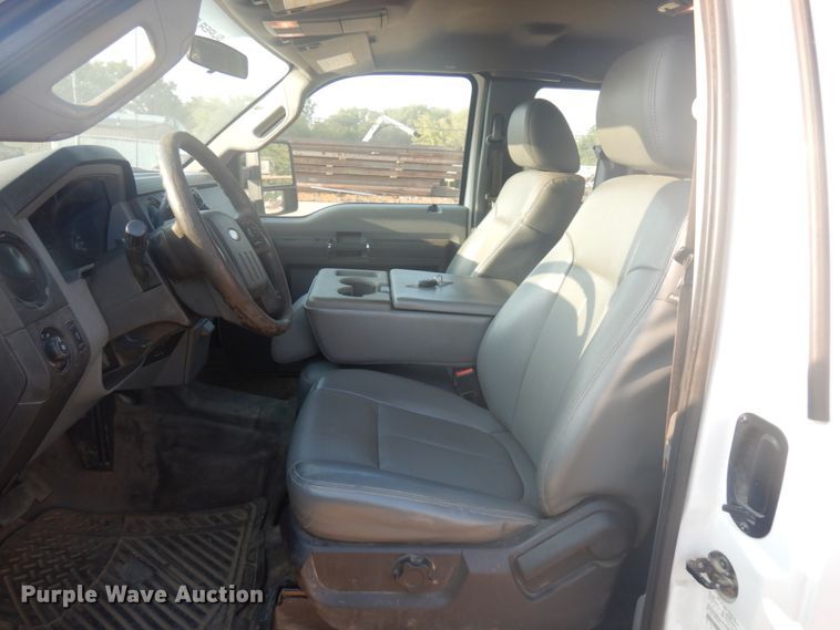 image for item DJ6099 2015 Ford F250 Super Duty  pickup truck