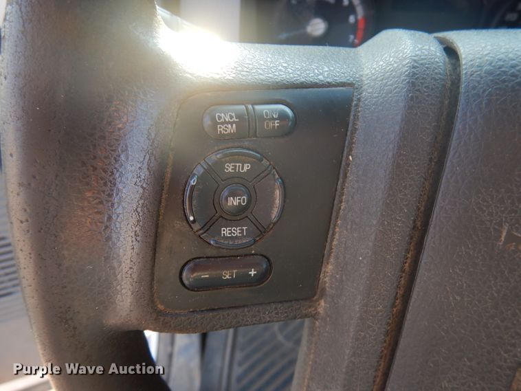 image for item DJ6099 2015 Ford F250 Super Duty  pickup truck