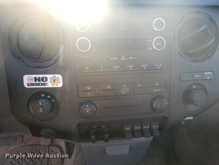 image for item DJ6099 2015 Ford F250 Super Duty  pickup truck