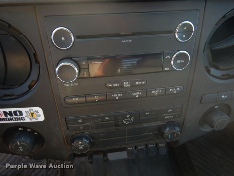 image for item DJ6099 2015 Ford F250 Super Duty  pickup truck