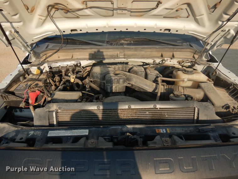 image for item DJ6099 2015 Ford F250 Super Duty  pickup truck