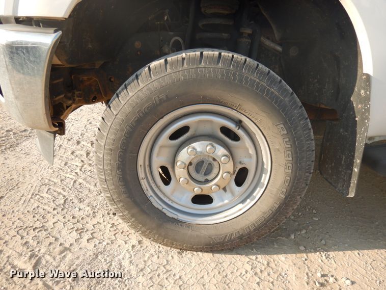 image for item DJ6099 2015 Ford F250 Super Duty  pickup truck