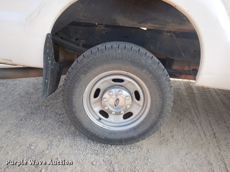 image for item DJ6099 2015 Ford F250 Super Duty  pickup truck