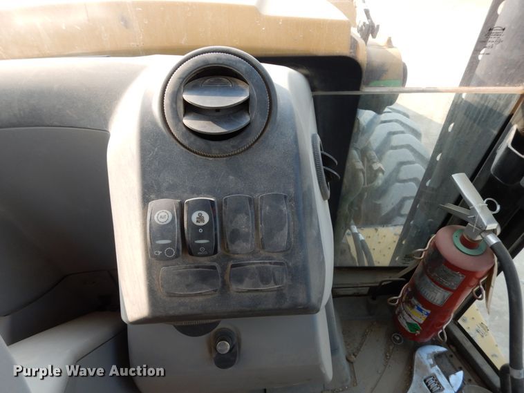 image for item DK3234 2015 Caterpillar 430F  backhoe