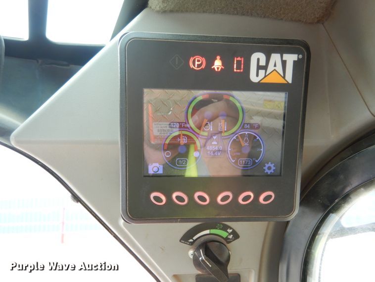 image for item DK3235 2016 Caterpillar 279D  tracked skid steer loader