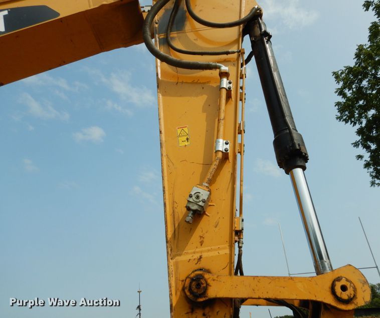 image for item DK3237 2014 Caterpillar 329E L  excavator