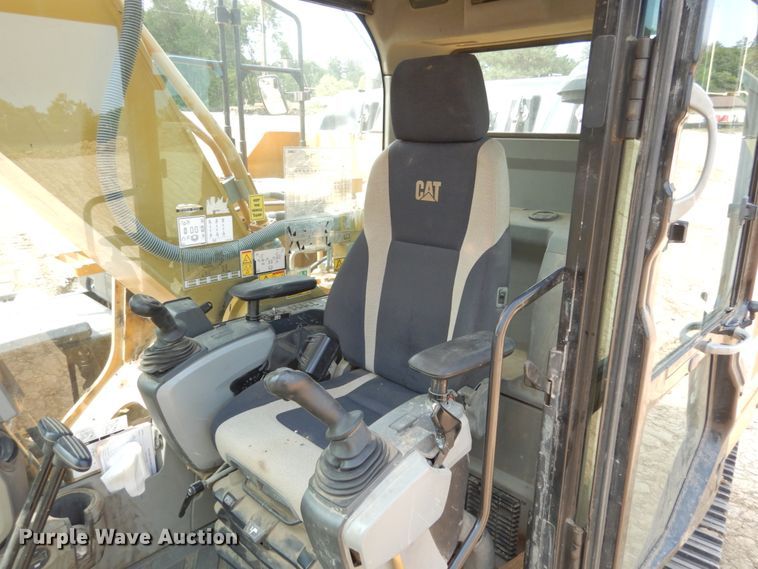 image for item DK3237 2014 Caterpillar 329E L  excavator