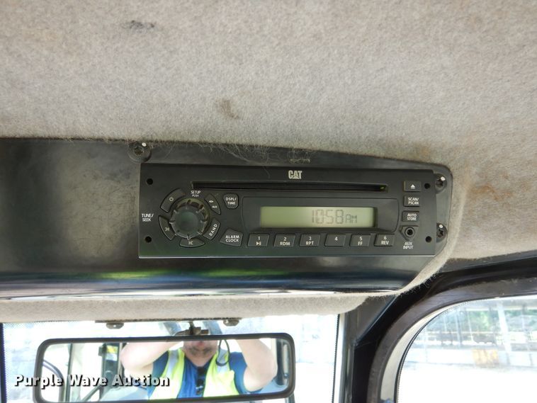 image for item DL1754 2012 Caterpillar D5K2 LGP  dozer