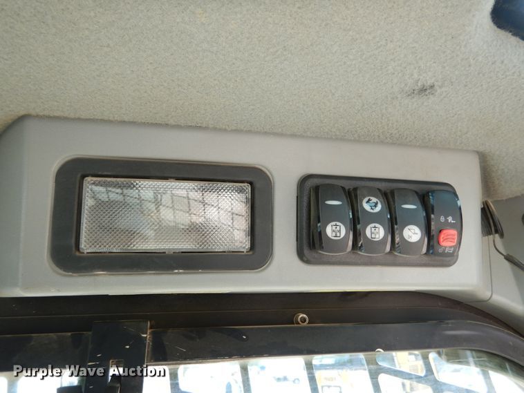 image for item DL1755 2019 Caterpillar 279D  tracked skid steer loader