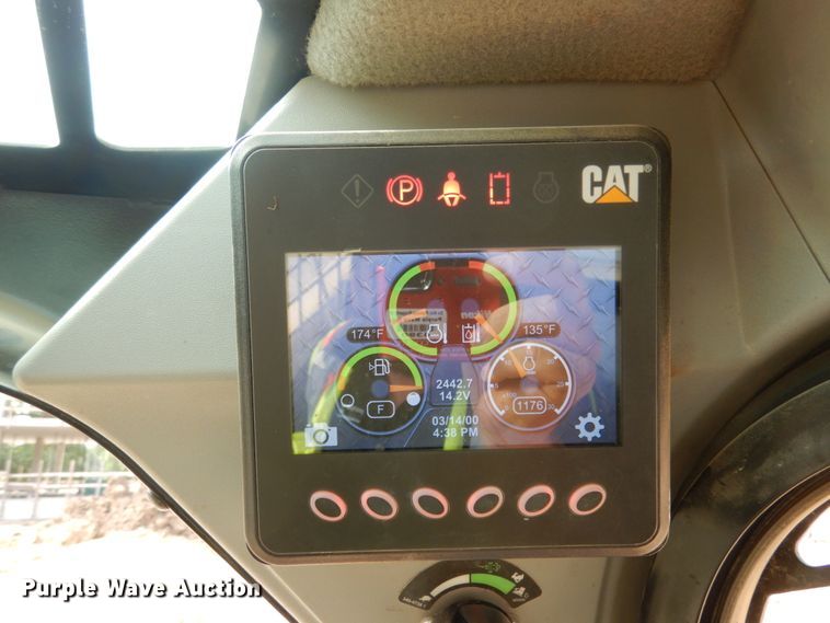 image for item DL1755 2019 Caterpillar 279D  tracked skid steer loader