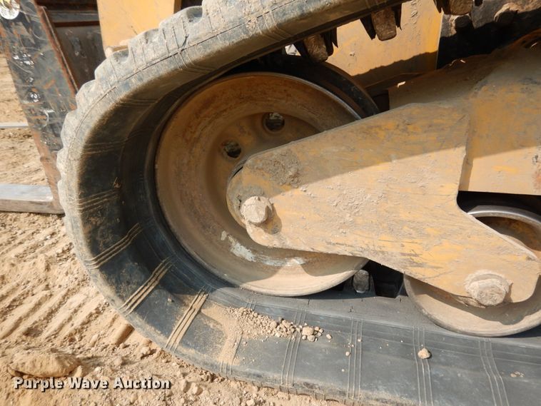 image for item DL1755 2019 Caterpillar 279D  tracked skid steer loader