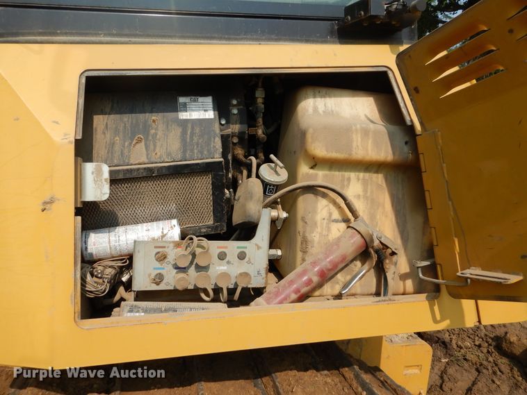 image for item DL1756 2012 Caterpillar D6K LGP  dozer