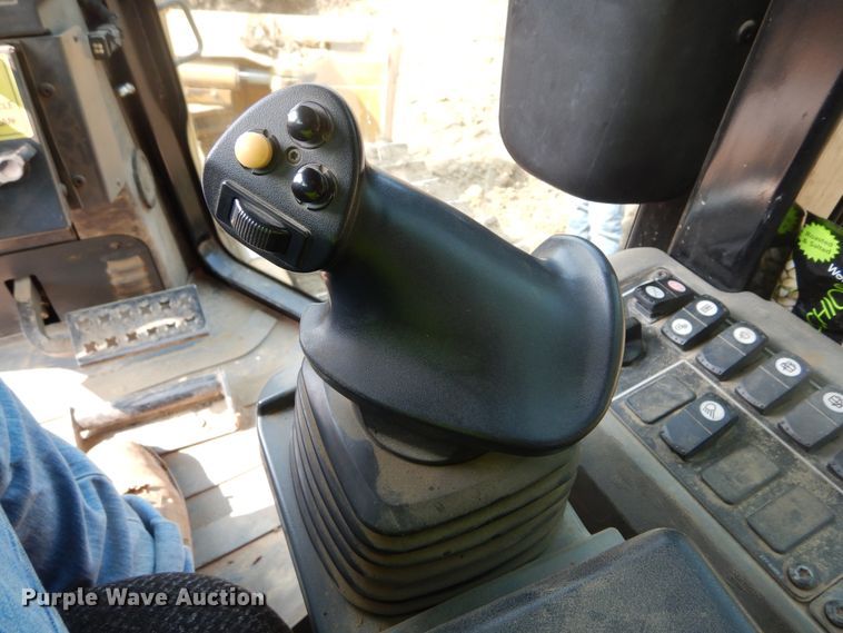 image for item DL1756 2012 Caterpillar D6K LGP  dozer